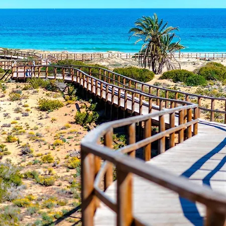 Stunning Sea Views At Just 270 M From The Apartment Arenales del Sol